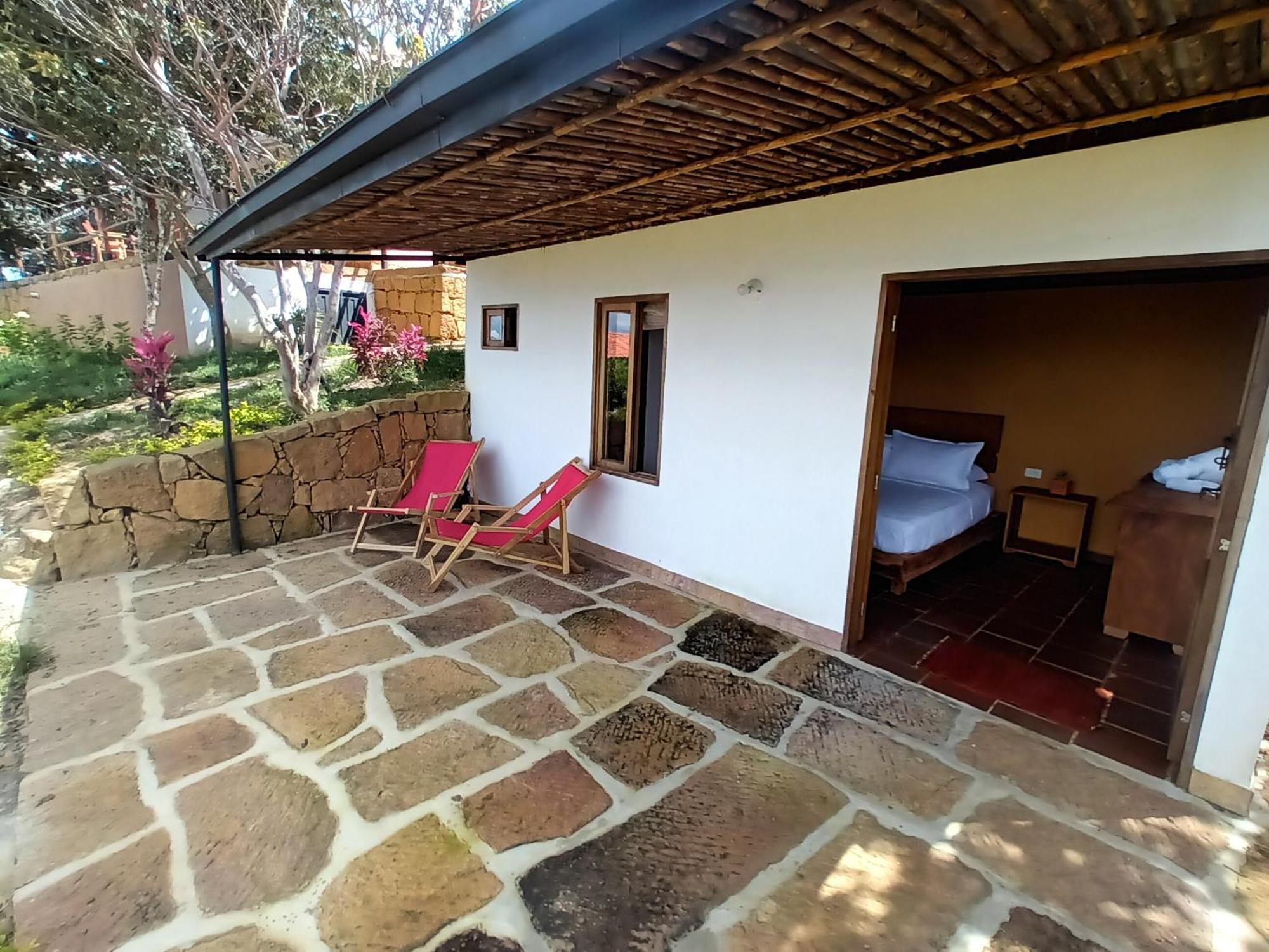 Hotel Carigua Баричара Екстериор снимка
